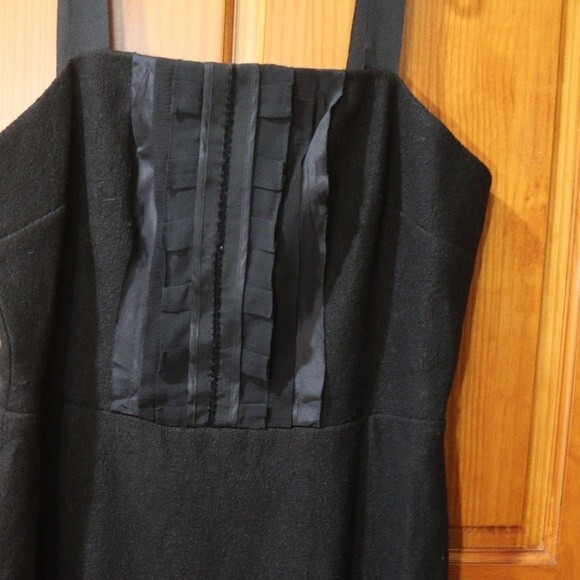 Banana Republic Little Black Dress Wool Blend Career Dress Ruffle Bodice 14 - Picture 4 of 12